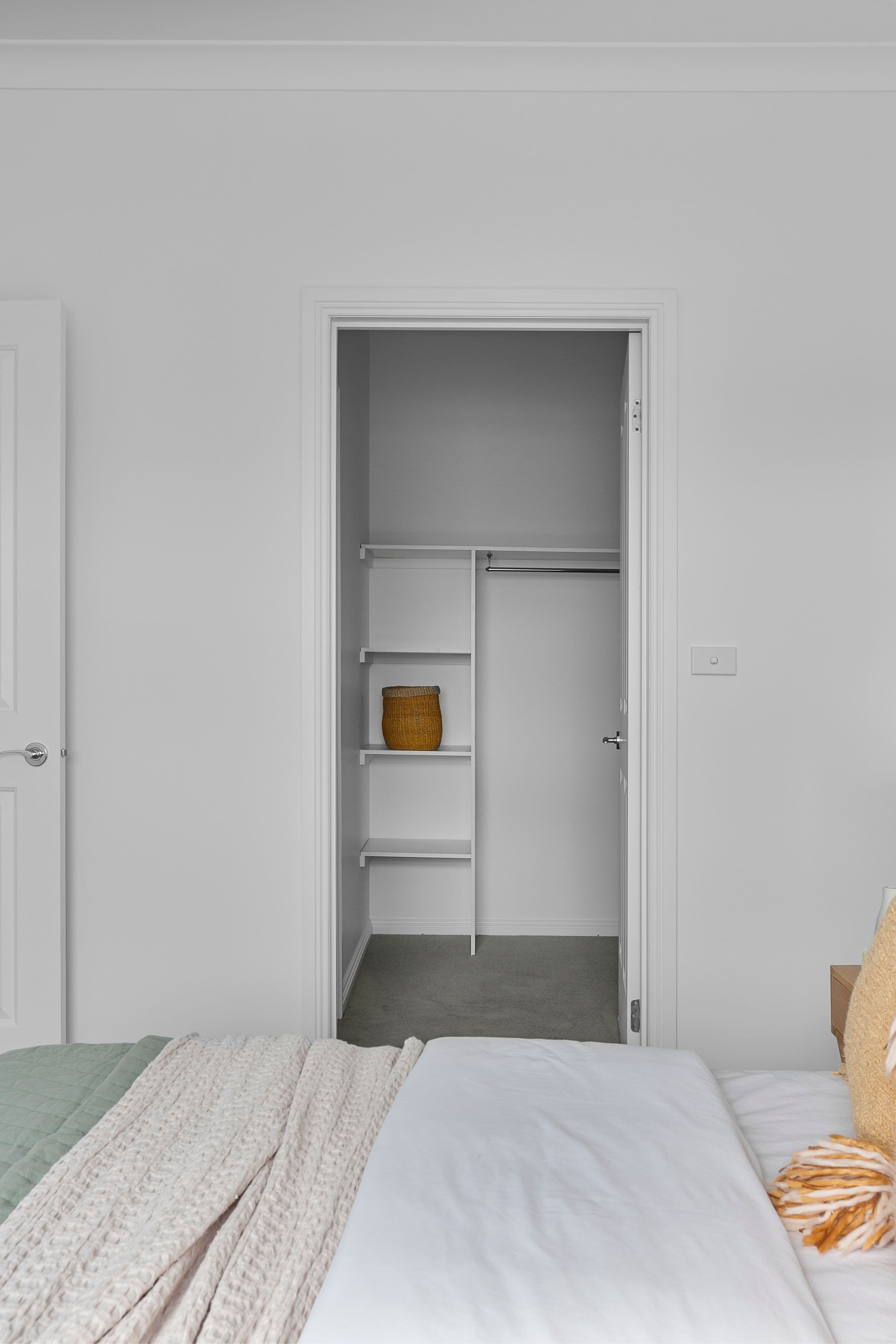 2/3 Mack Street, Reservoir VIC 3073, Reservoir - Thumbnail 7