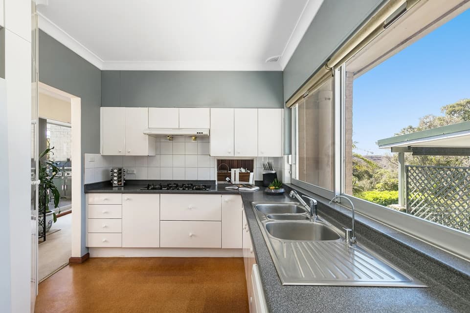 60 Rathowen Parade, Killarney Heights, Killarney Heights - Thumbnail 5