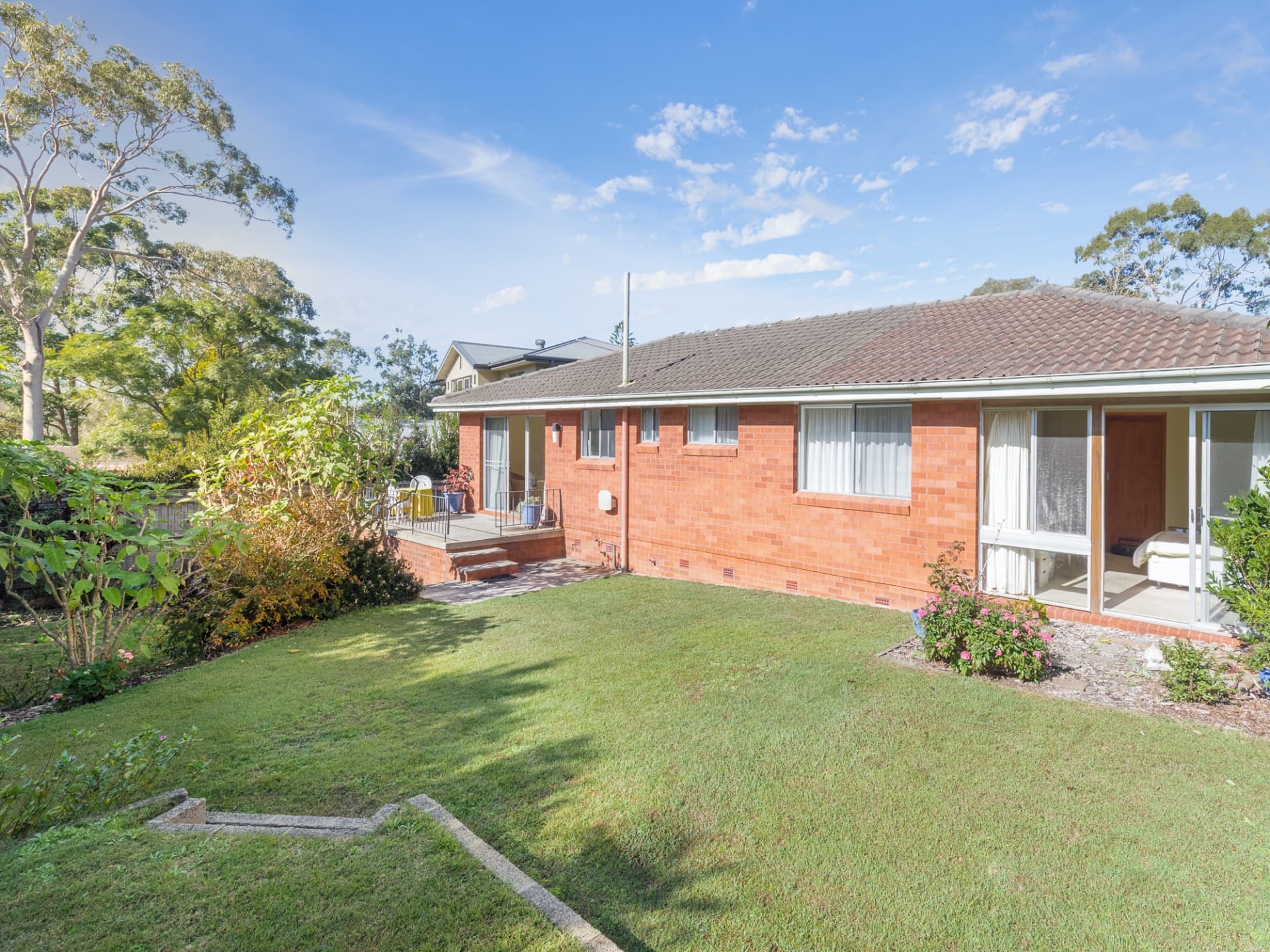 6 Leinster Avenue, Killarney Heights, Killarney Heights - Image 1