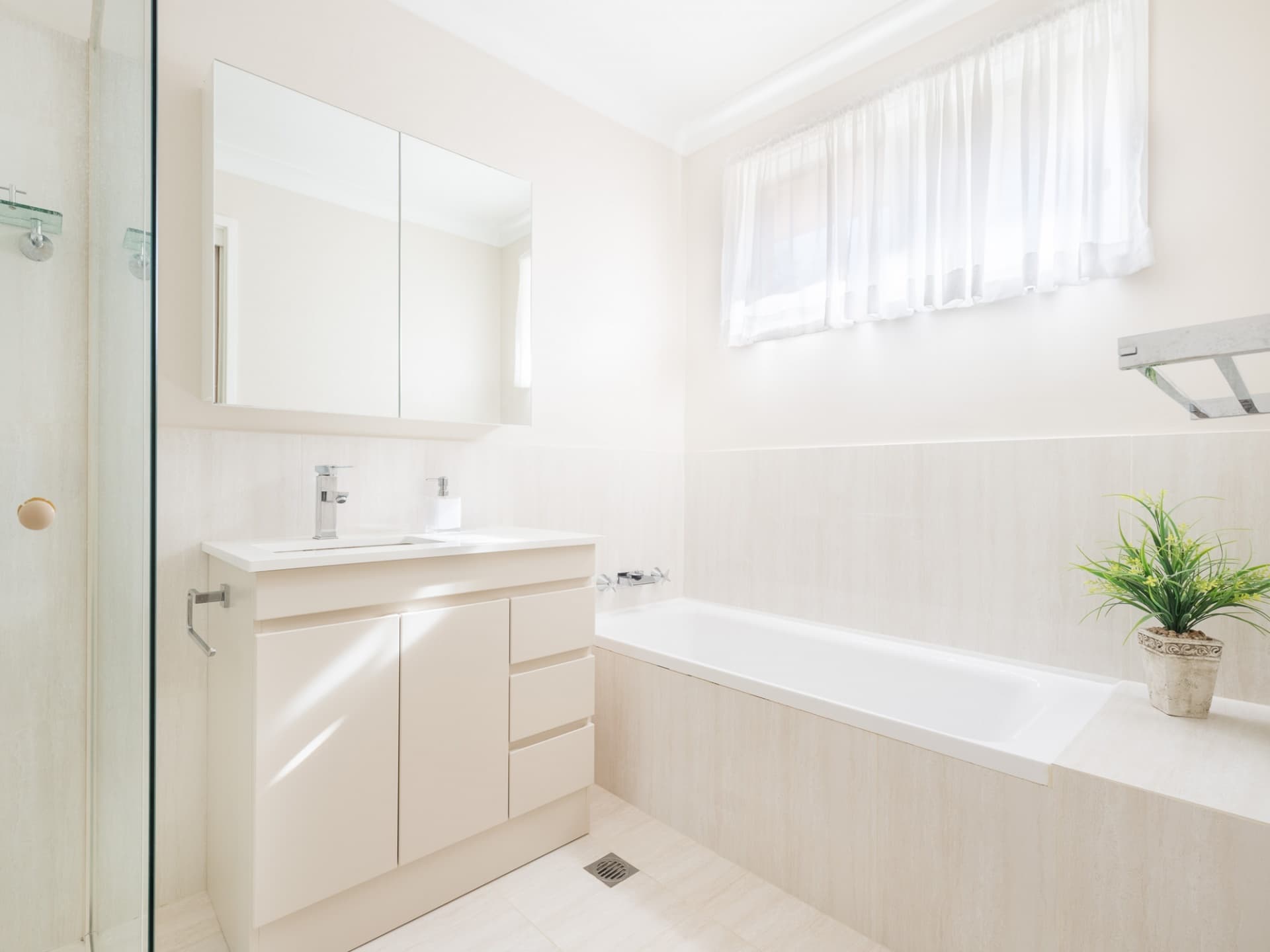 6 Leinster Avenue, Killarney Heights, Killarney Heights - Thumbnail 6