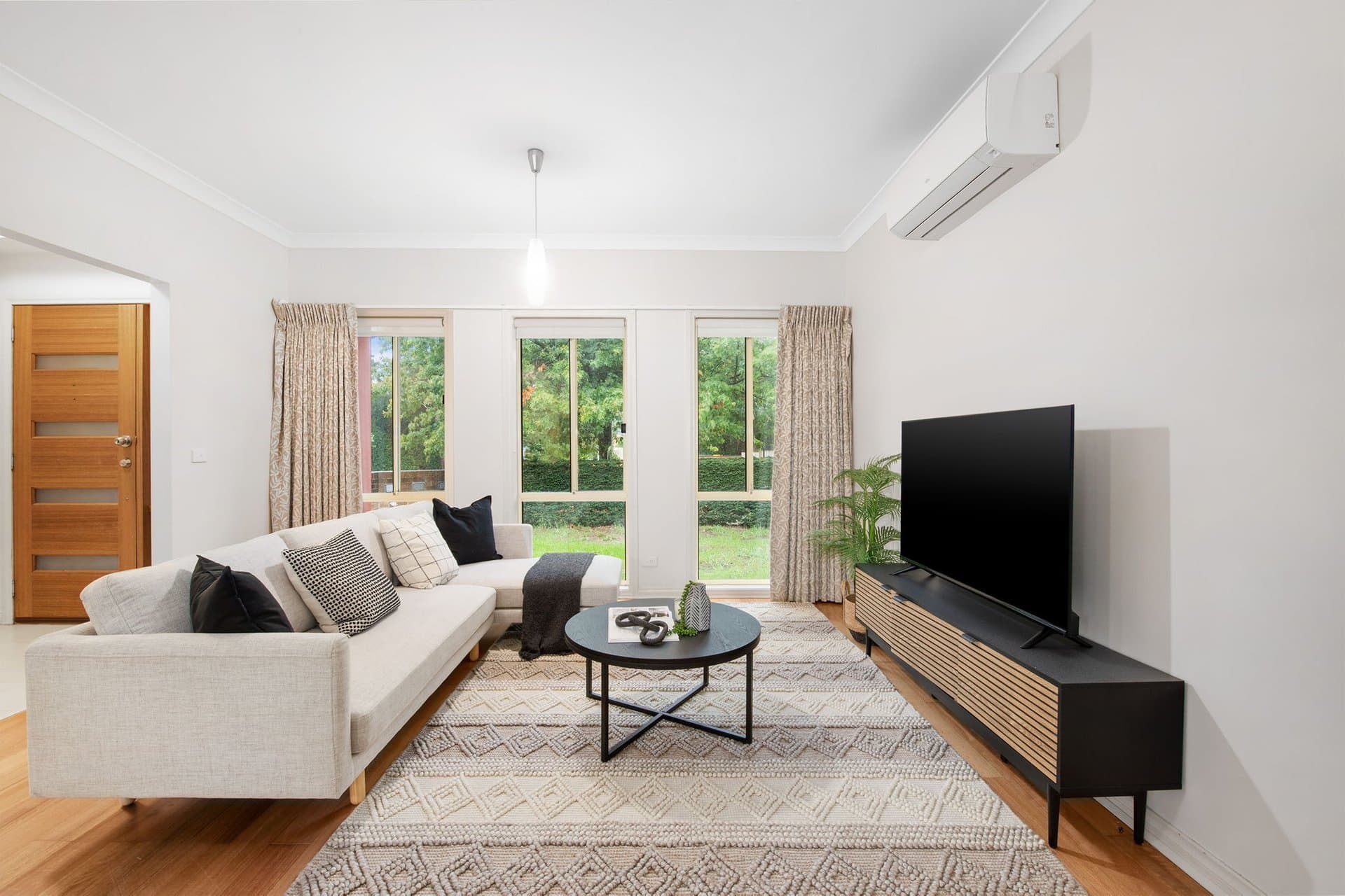 1/62 Southern Road, Heidelberg Heights - Image 1