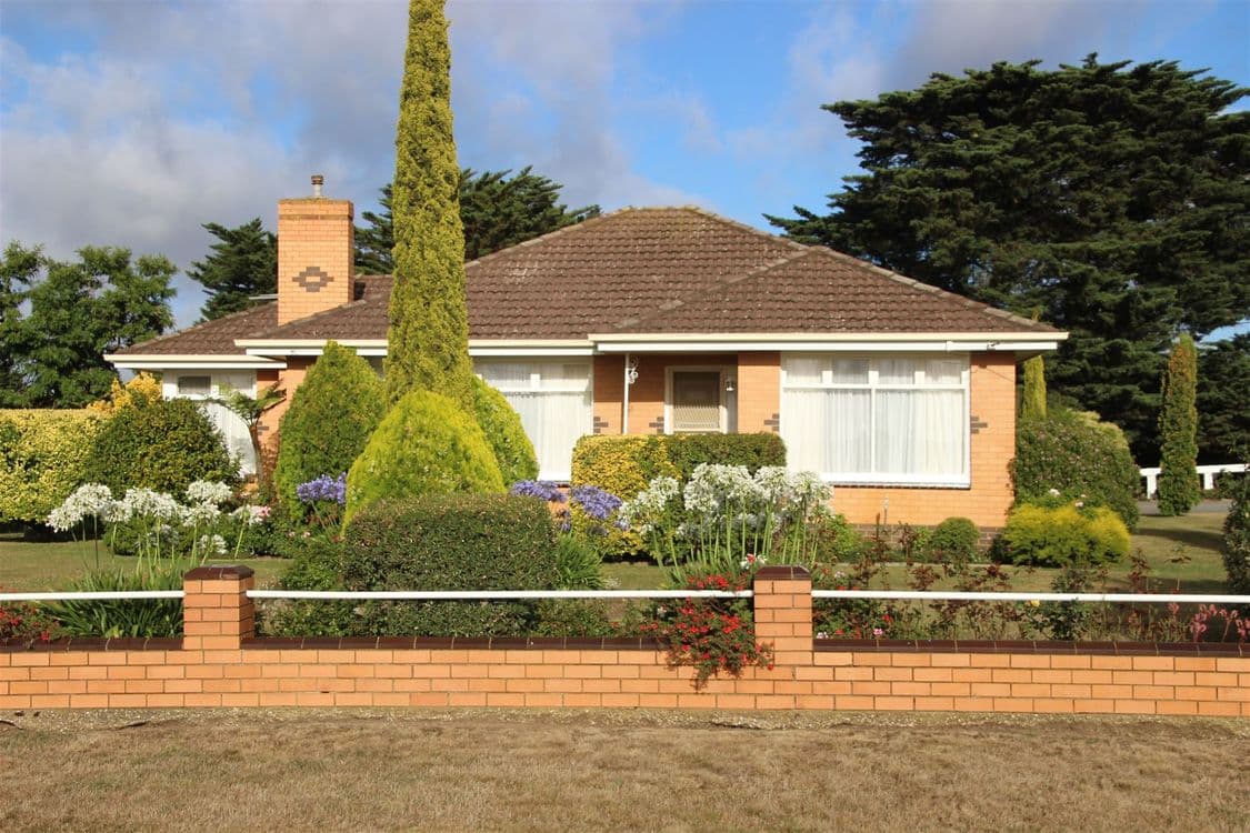 189 Myrniong-Korobeit Road, Myrniong, VIC 3341, Myrniong - Thumbnail 2
