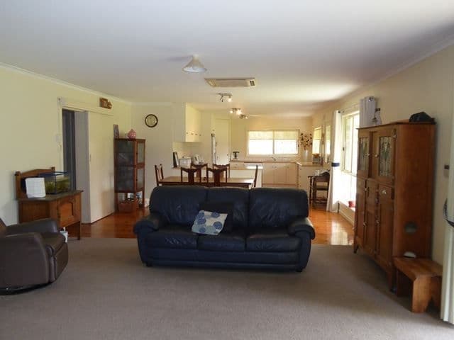 3373 Naracoorte Road, Bordertown, SA 5268, Bordertown - Thumbnail 3
