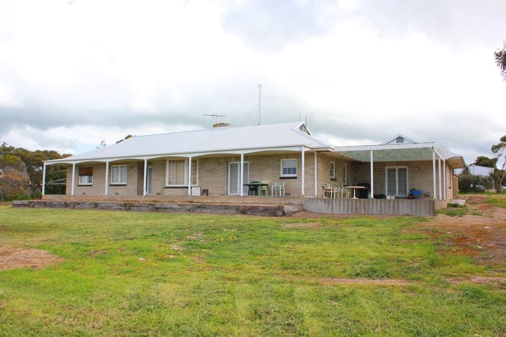 200 Germein road, Curramulka, SA 5580, Curramulka - Thumbnail 2