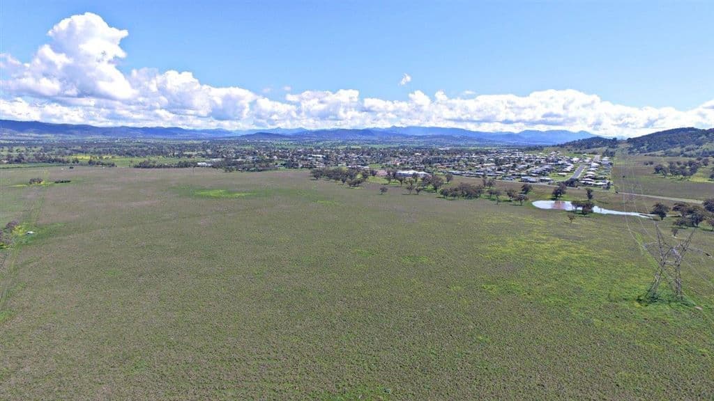 . New England Hwy & Gundy Rd, "St Aubins Estates", Scone, NSW 2337, "St Aubins Estates" - Thumbnail 2