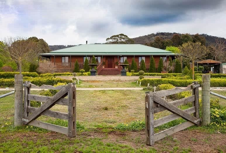 40 Bangalore Place, Goulburn, NSW 2580, Tirrannaville - Image 1