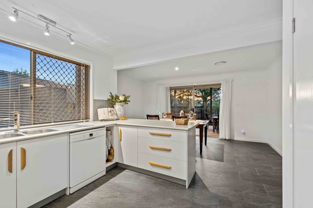 17 Mindarie Crescent, Wellington Point, QLD, 4160, Wellington Point - Thumbnail 6