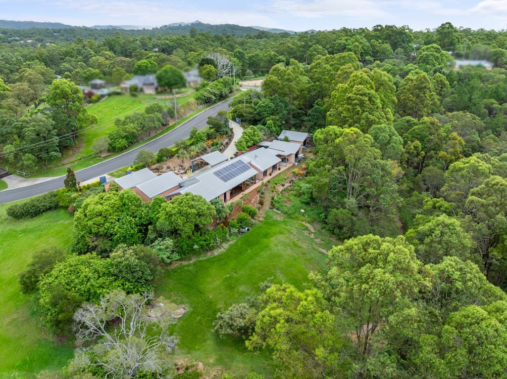 5 Forest Road, Cashmere, QLD, 4500, Cashmere - Thumbnail 2