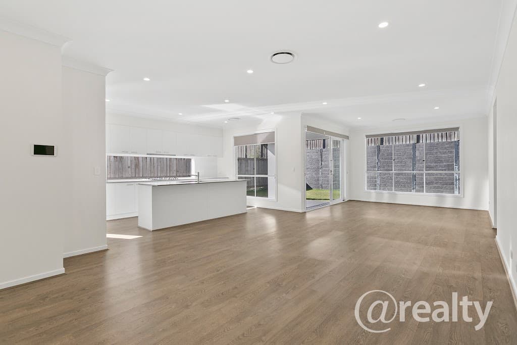 64 Taunton Circuit, Upper Kedron, QLD, 4055, Upper Kedron - Thumbnail 3