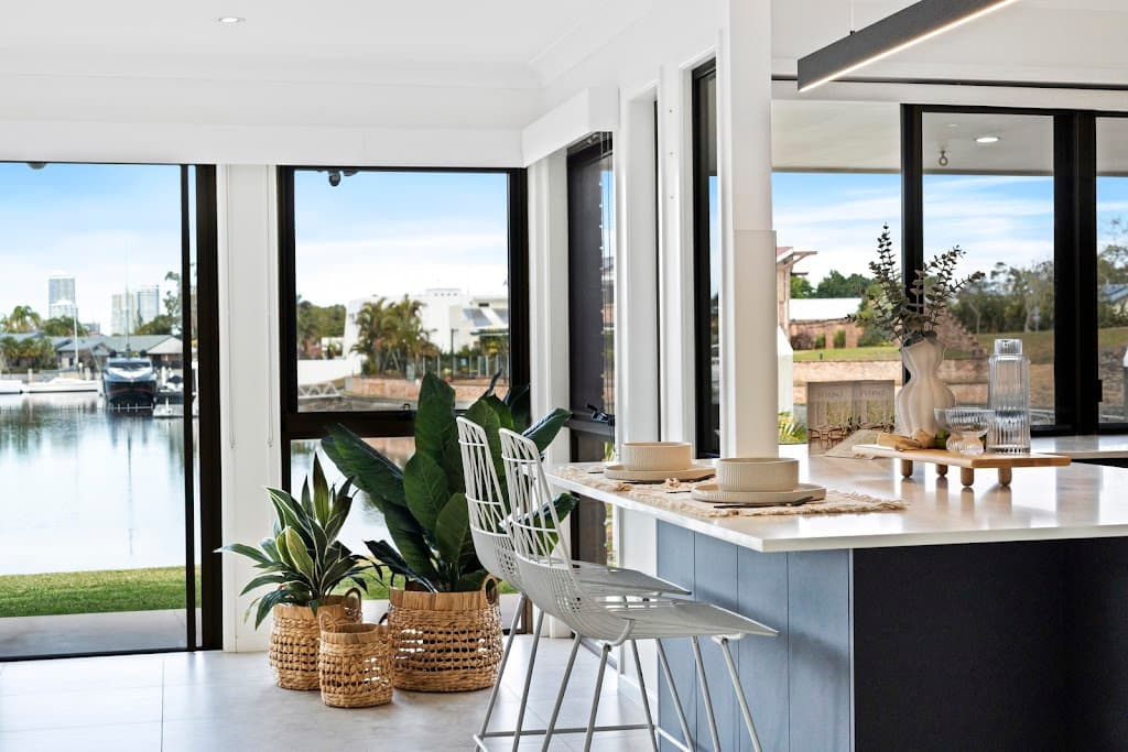 14 Wau Avenue, Runaway Bay, QLD, 4216, Runaway Bay - Thumbnail 2