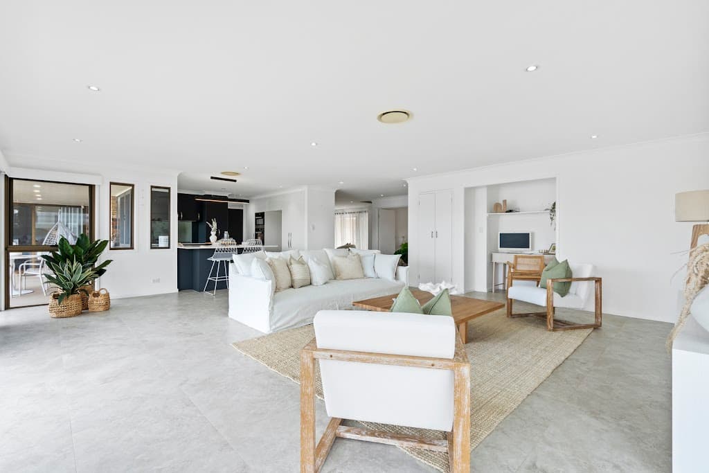 14 Wau Avenue, Runaway Bay, QLD, 4216, Runaway Bay - Thumbnail 5