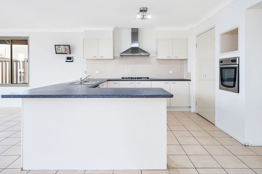 147 Kellerman Drive, ST HELENS PARK, NSW, 2560, St Helens Park - Thumbnail 2
