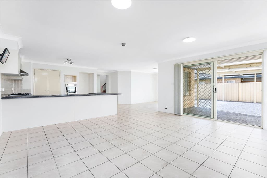 147 Kellerman Drive, ST HELENS PARK, NSW, 2560, St Helens Park - Thumbnail 3