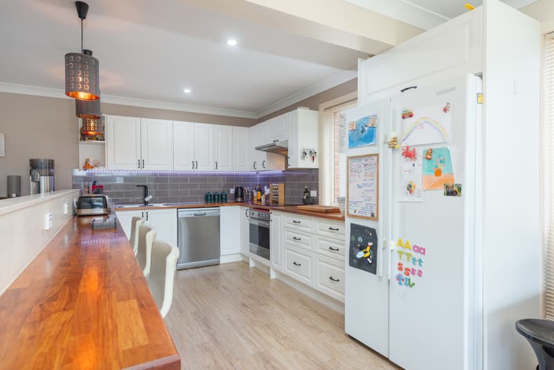 12 Ocean View Parade, Tamborine Mountain, QLD, 4272, Tamborine Mountain - Thumbnail 2