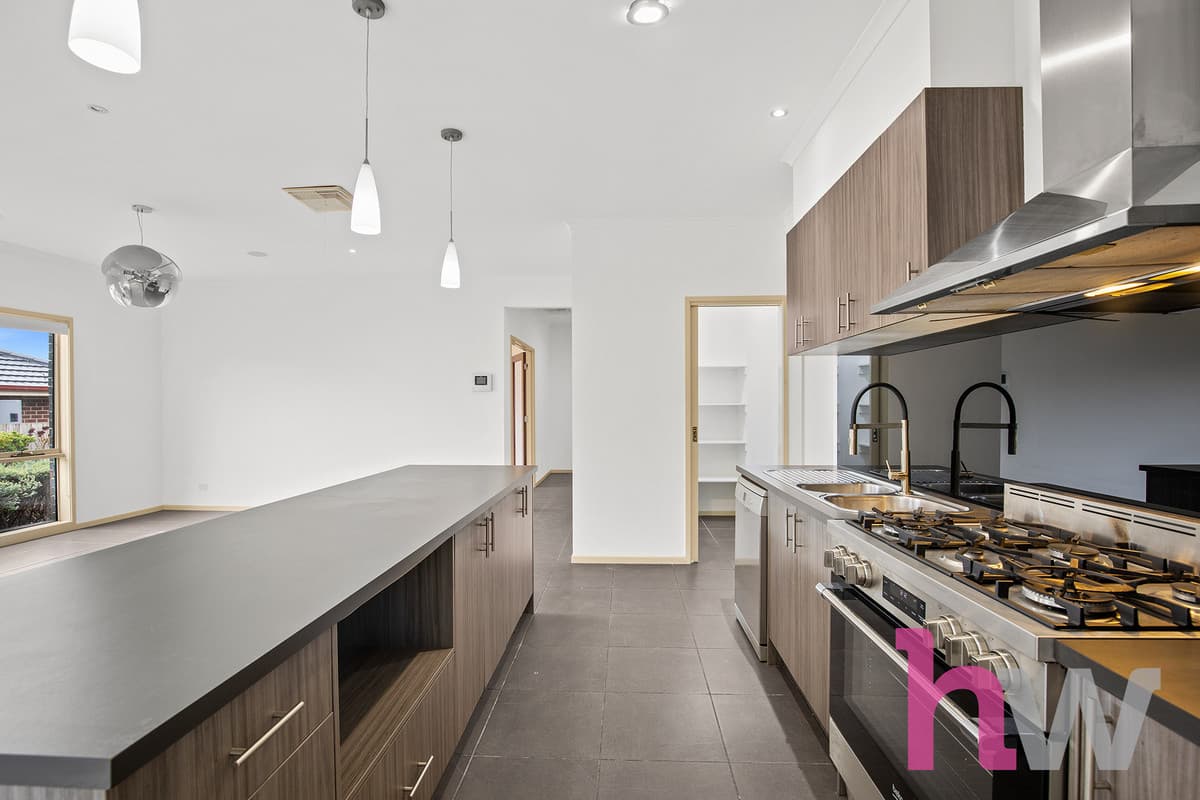 24 Pickerall Avenue, GROVEDALE VIC 3216, Grovedale - Thumbnail 4