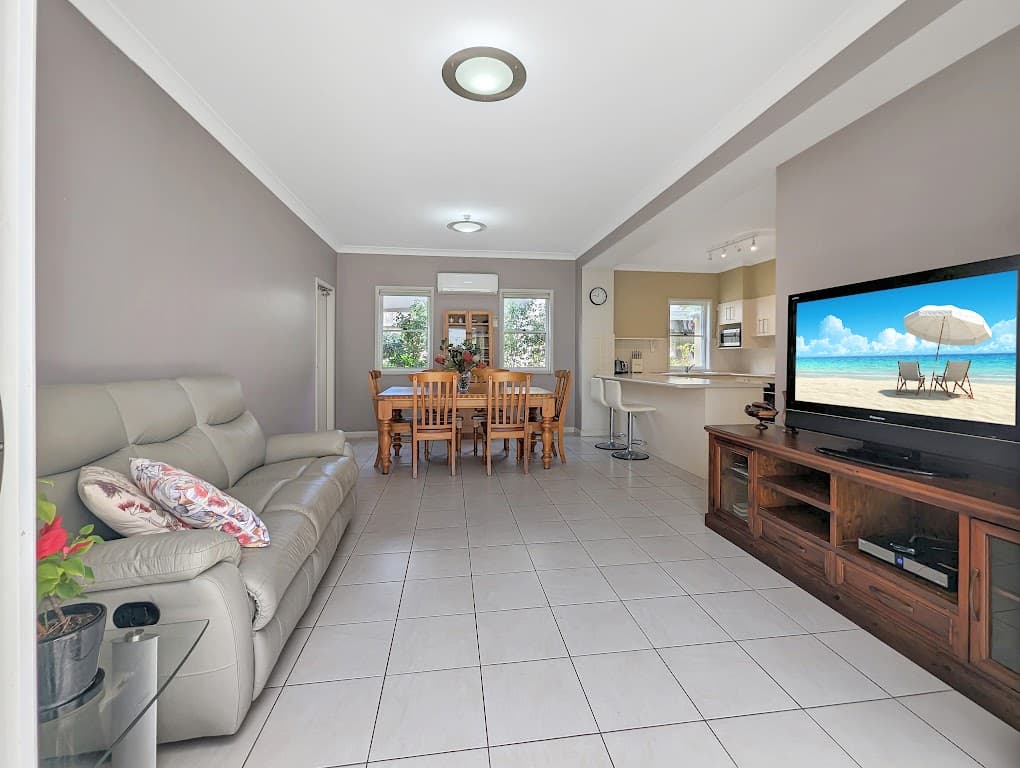 33 Broughton Avenue, Tullimbar, NSW, 2527, Tullimbar - Thumbnail 6