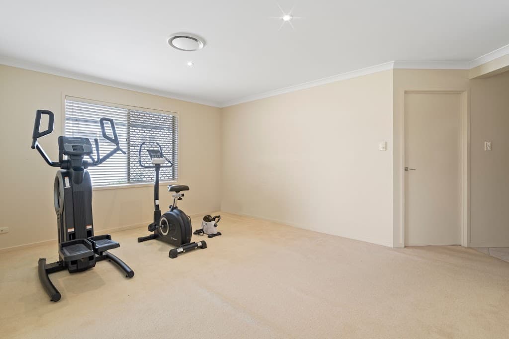 50 Highcrest Circuit, Molendinar, QLD, 4214, Molendinar - Thumbnail 6