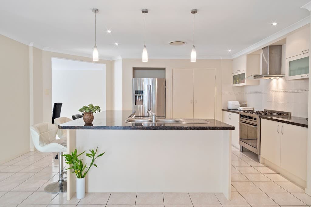 50 Highcrest Circuit, Molendinar, QLD, 4214, Molendinar - Thumbnail 8