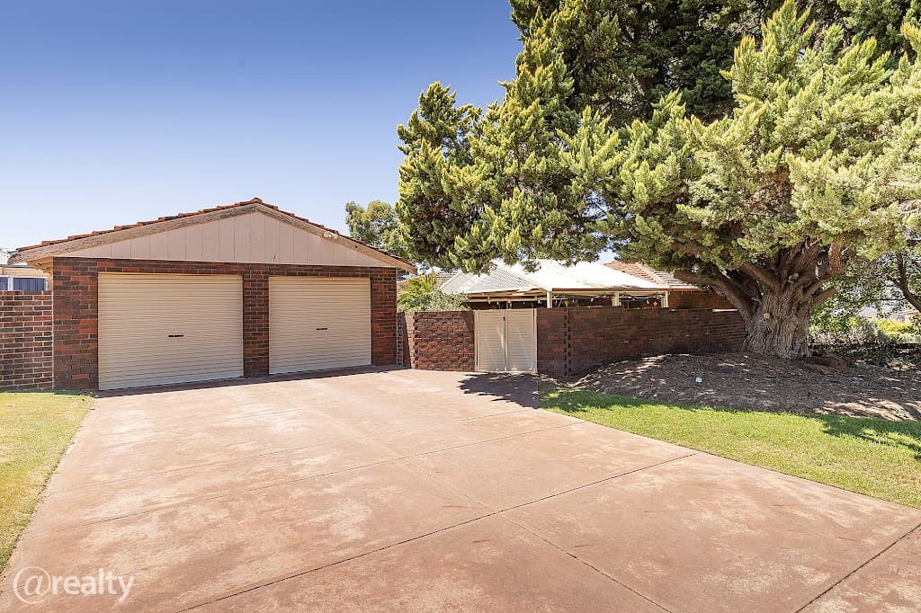 9 Methuen Way, Duncraig, WA, 6023, Duncraig - Thumbnail 2