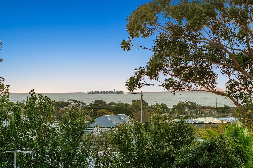 5A Portrush Grove, Mornington, VIC, 3931, Mornington - Thumbnail 2