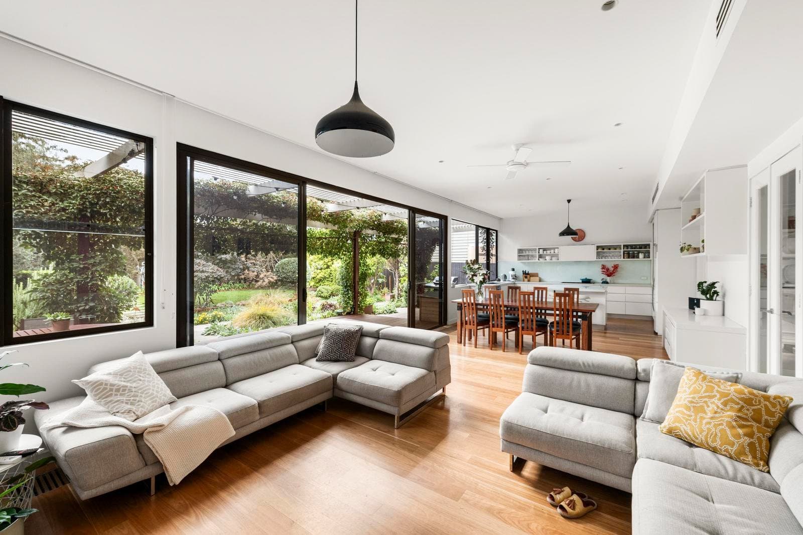 20 South Crescent, Northcote VIC 3070, Northcote - Thumbnail 3