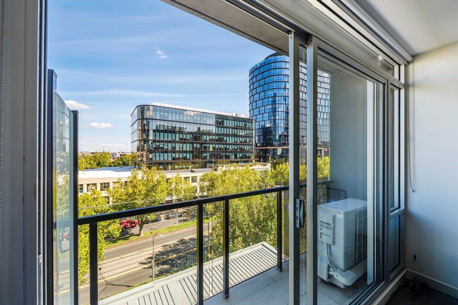 505/95 Berkeley Street, Melbourne VIC 3000, Melbourne - Thumbnail 7