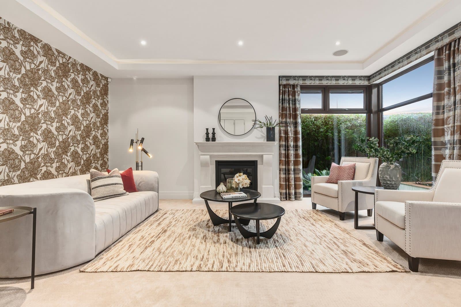 11 Albert Street, Brighton, Brighton - Thumbnail 2
