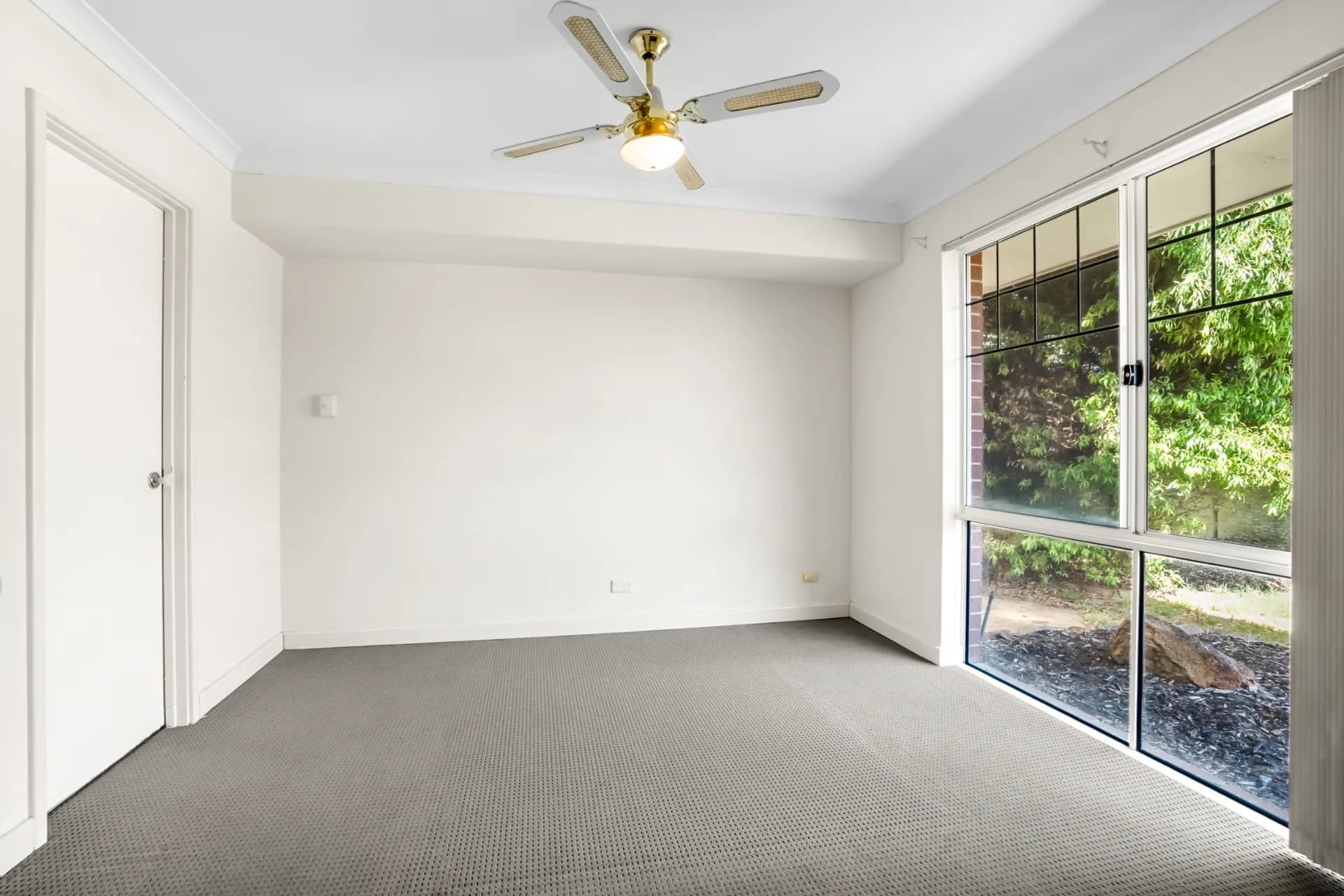 13 Amber Court, Warnbro, WA, Warnbro - Thumbnail 4