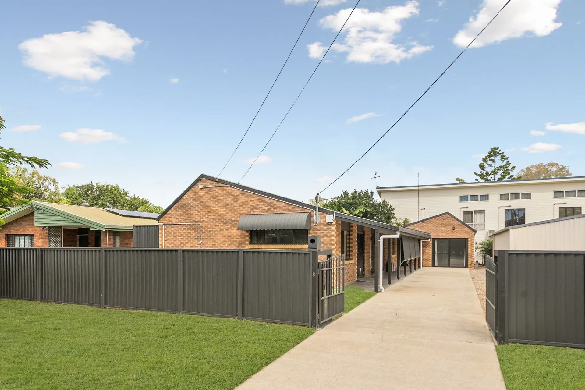 5 Utalong Street, Deagon, QLD, Deagon - Thumbnail 2