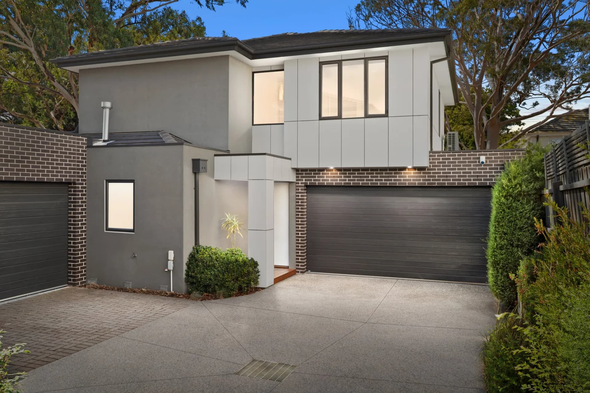 2/43 Illuka  Crescent, Mount Waverley - Image 1