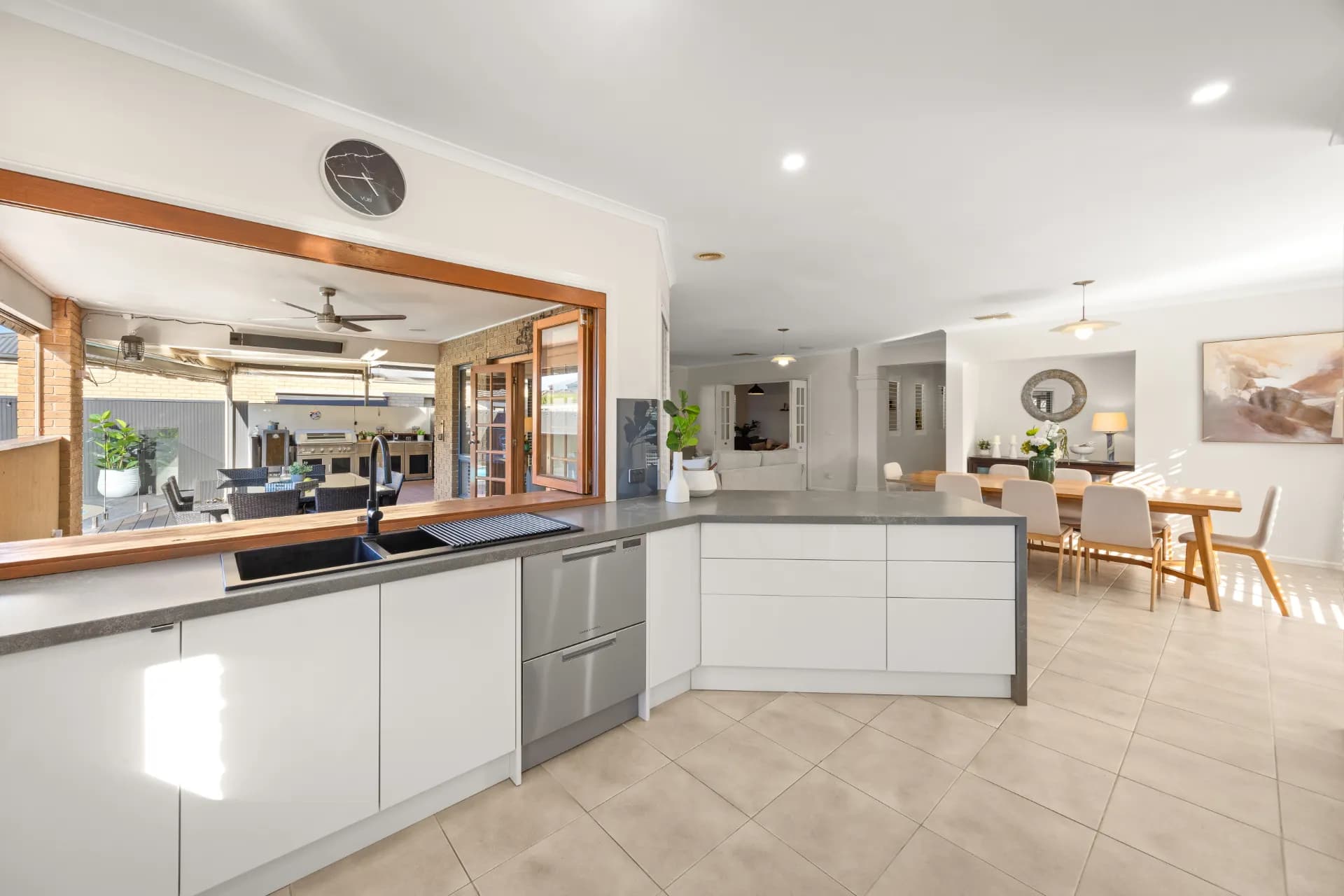 8  Panmure  Court, Berwick, VIC, Berwick - Thumbnail 3