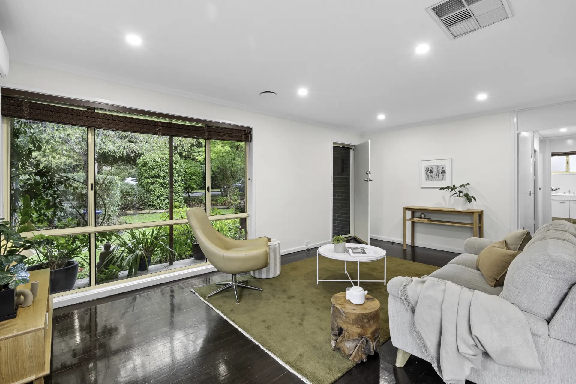 8 Harris Street, Hackett, ACT, Hackett - Thumbnail 3