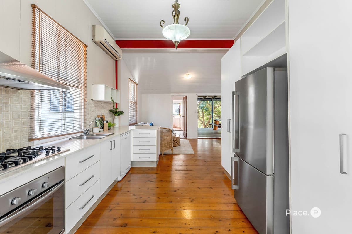 59 Berrima Street, Wynnum - Thumbnail 6