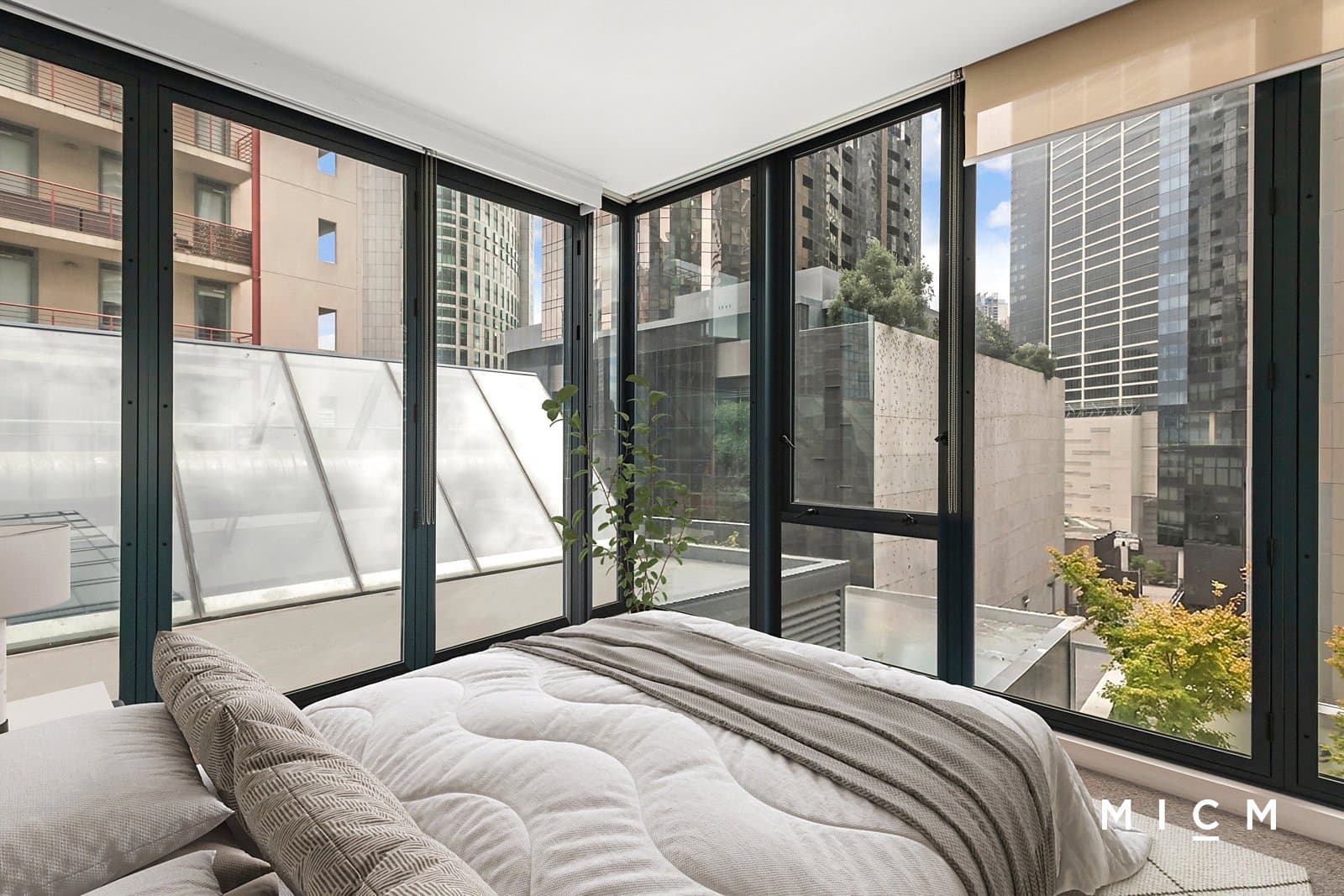 911/180 City Road, Southbank - Thumbnail 5