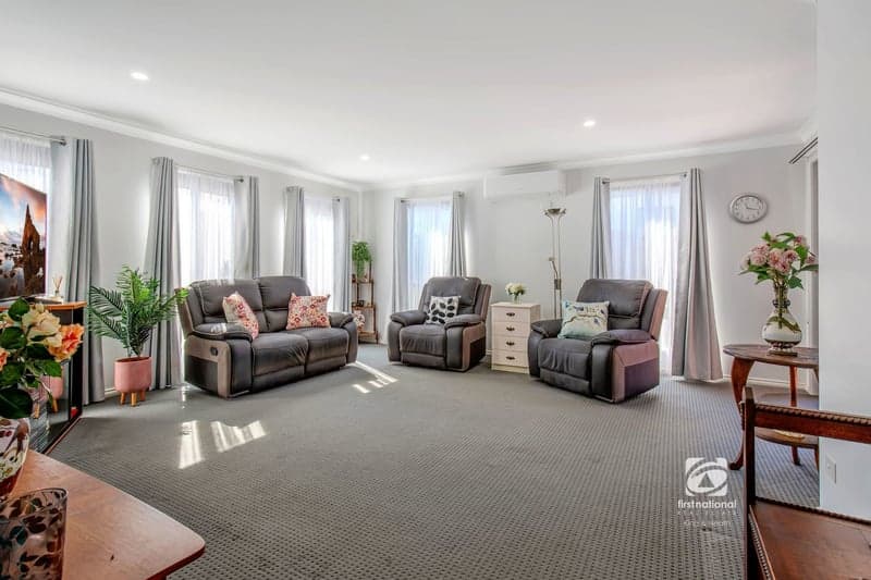 19 Lindemann Retreat, Paynesville, VIC 3880, Paynesville - Image 1