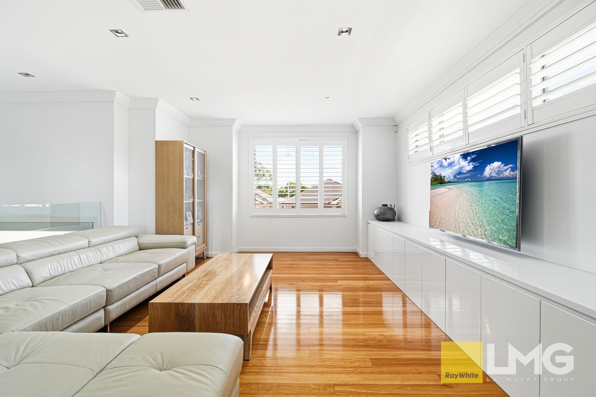 8 Clover Avenue, Casula NSW 2170, Casula - Thumbnail 3