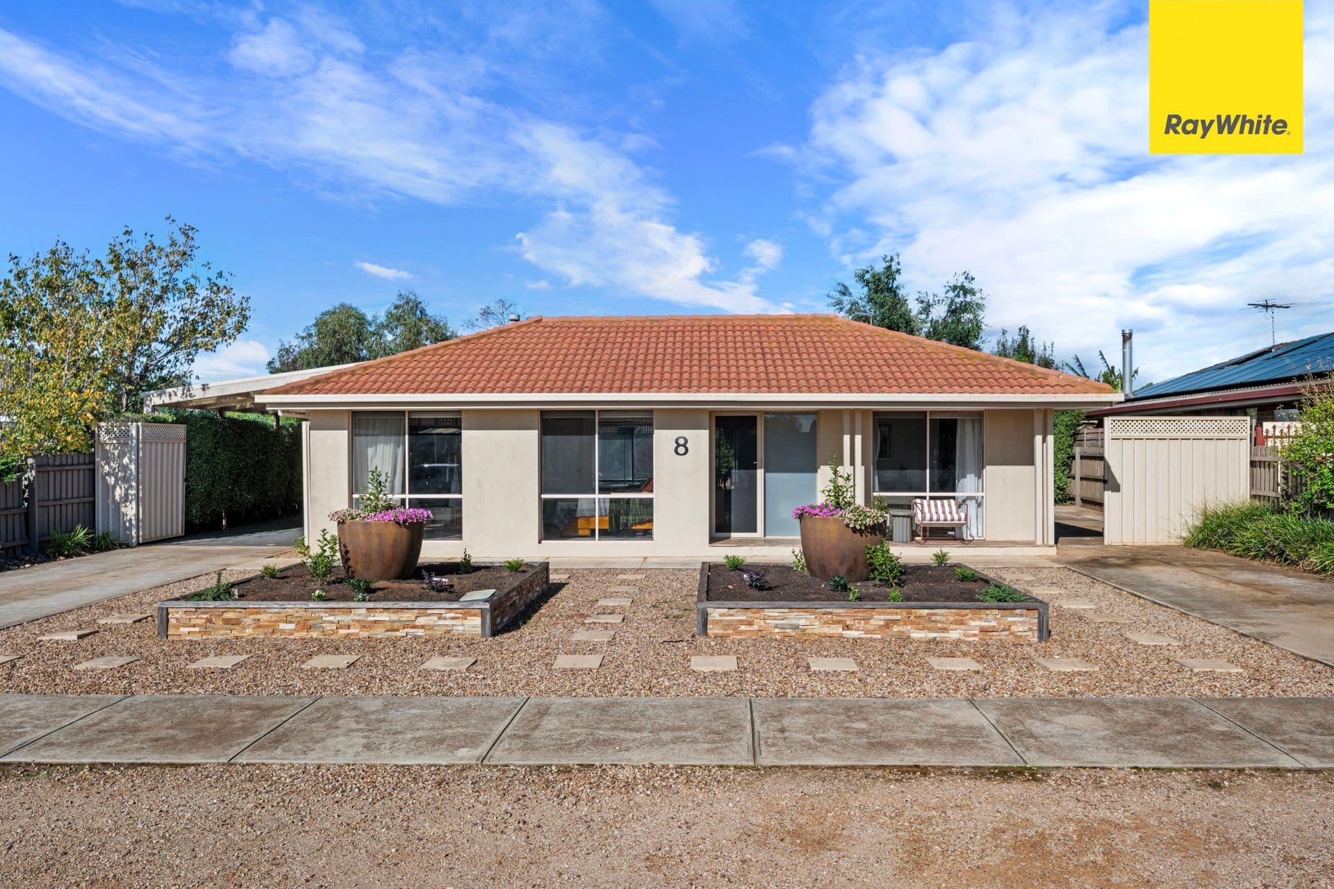8 Cromwell Close, Melton South VIC 3338, Melton South - Thumbnail 2