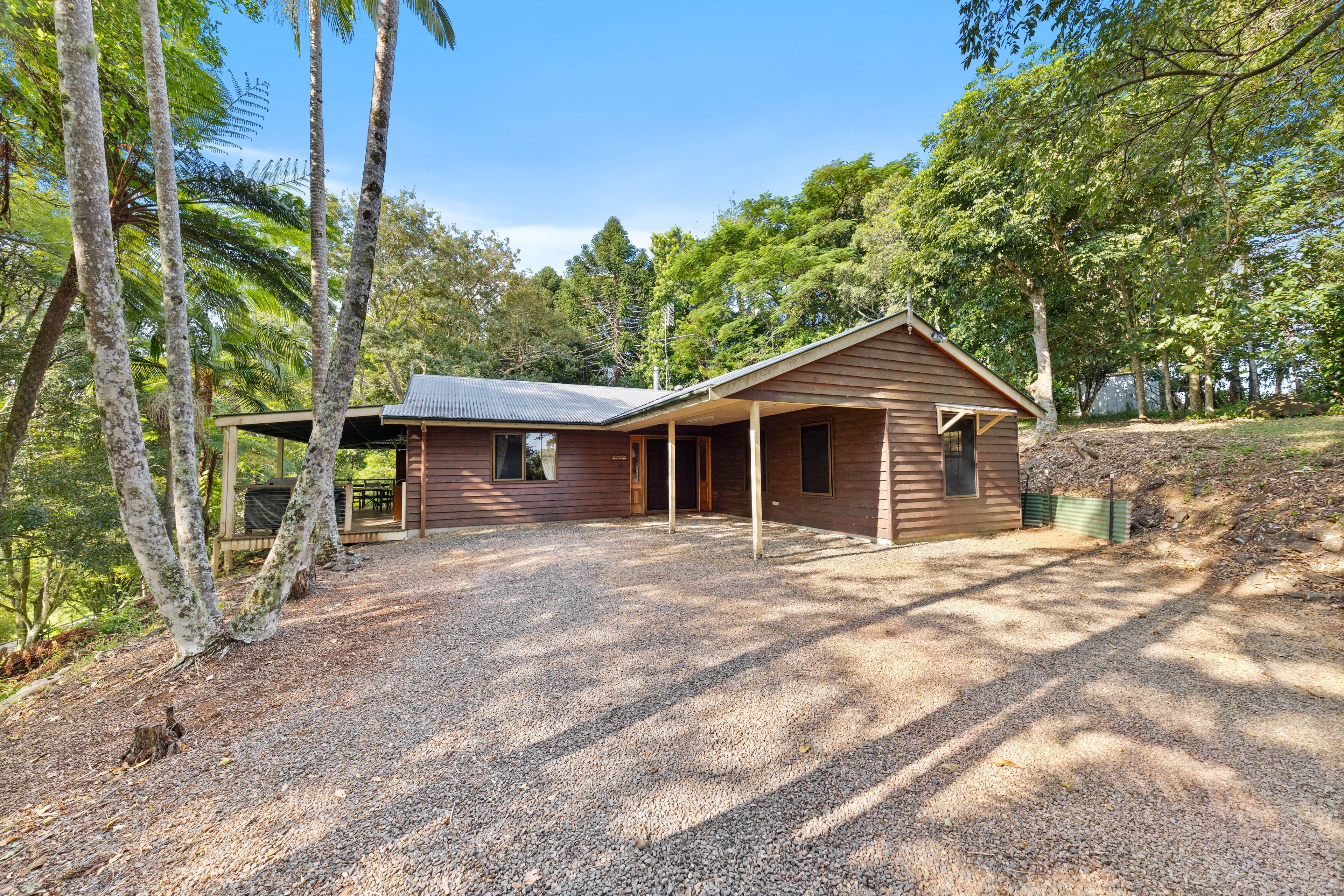 34 Centenary Drive, Maleny QLD 4552, Maleny - Thumbnail 2