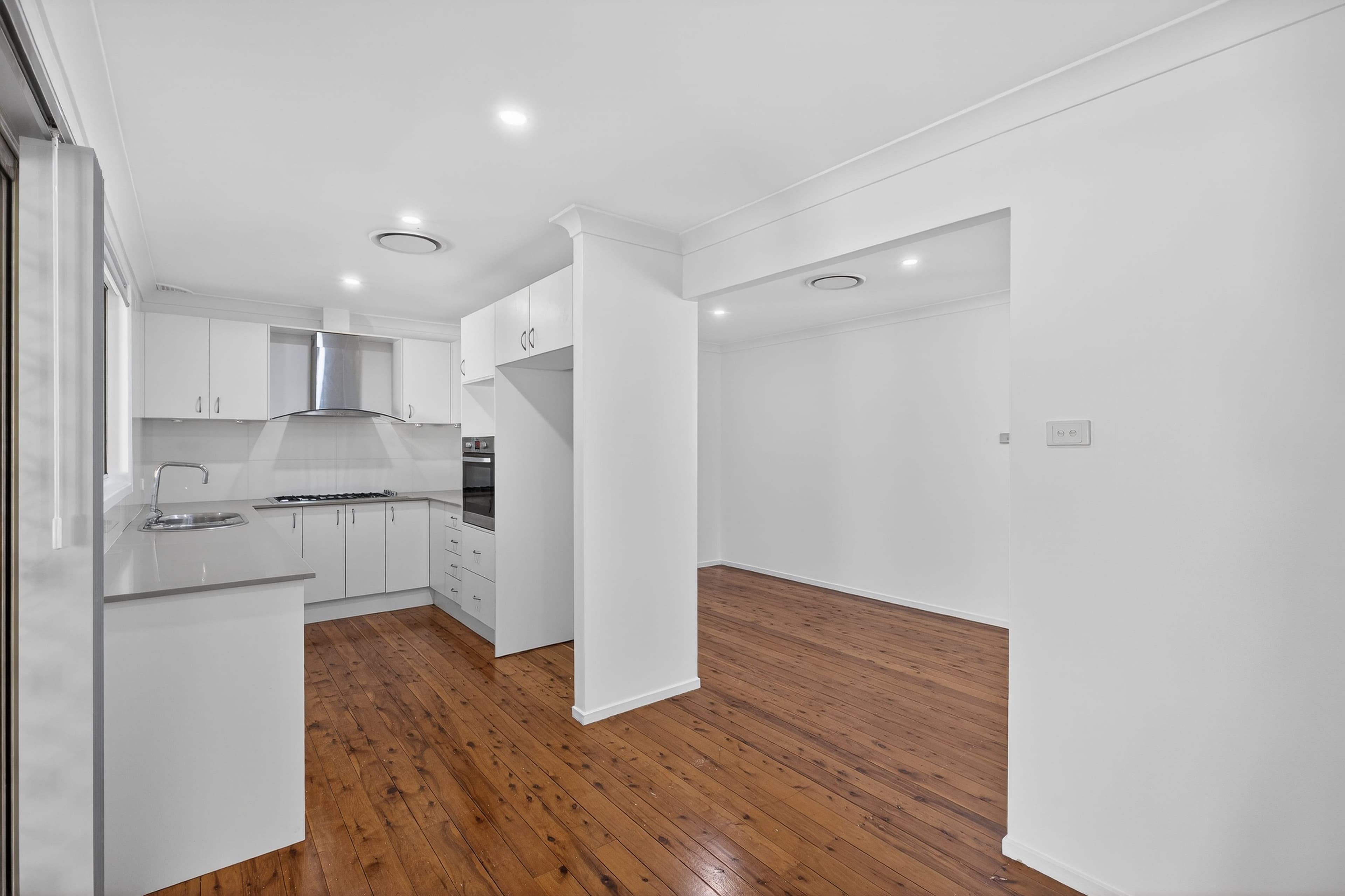 35 Hopping Road, Ingleburn NSW 2565, Ingleburn - Thumbnail 3