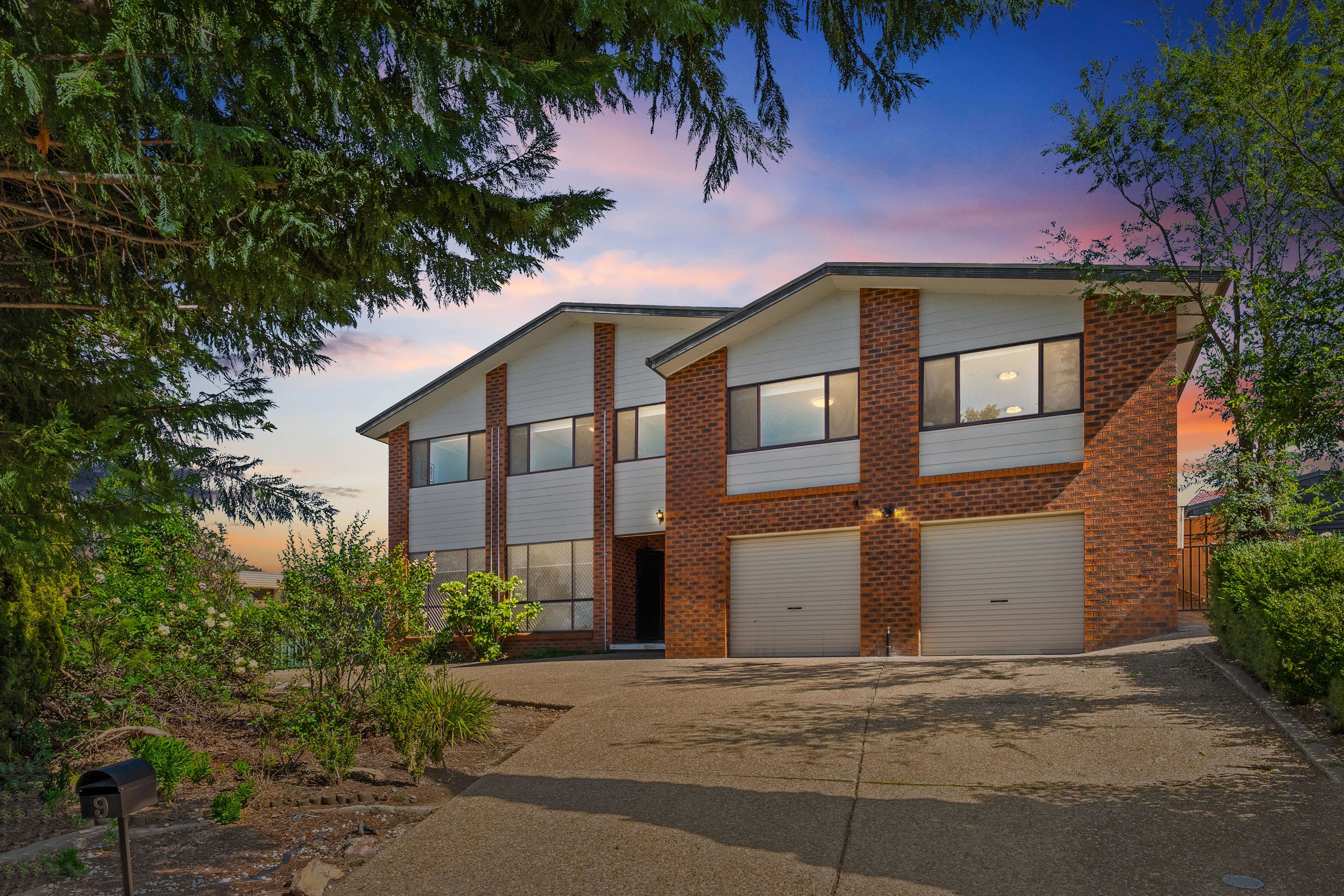 9 Vaughan Close, Karabar NSW 2620, Karabar - Image 1