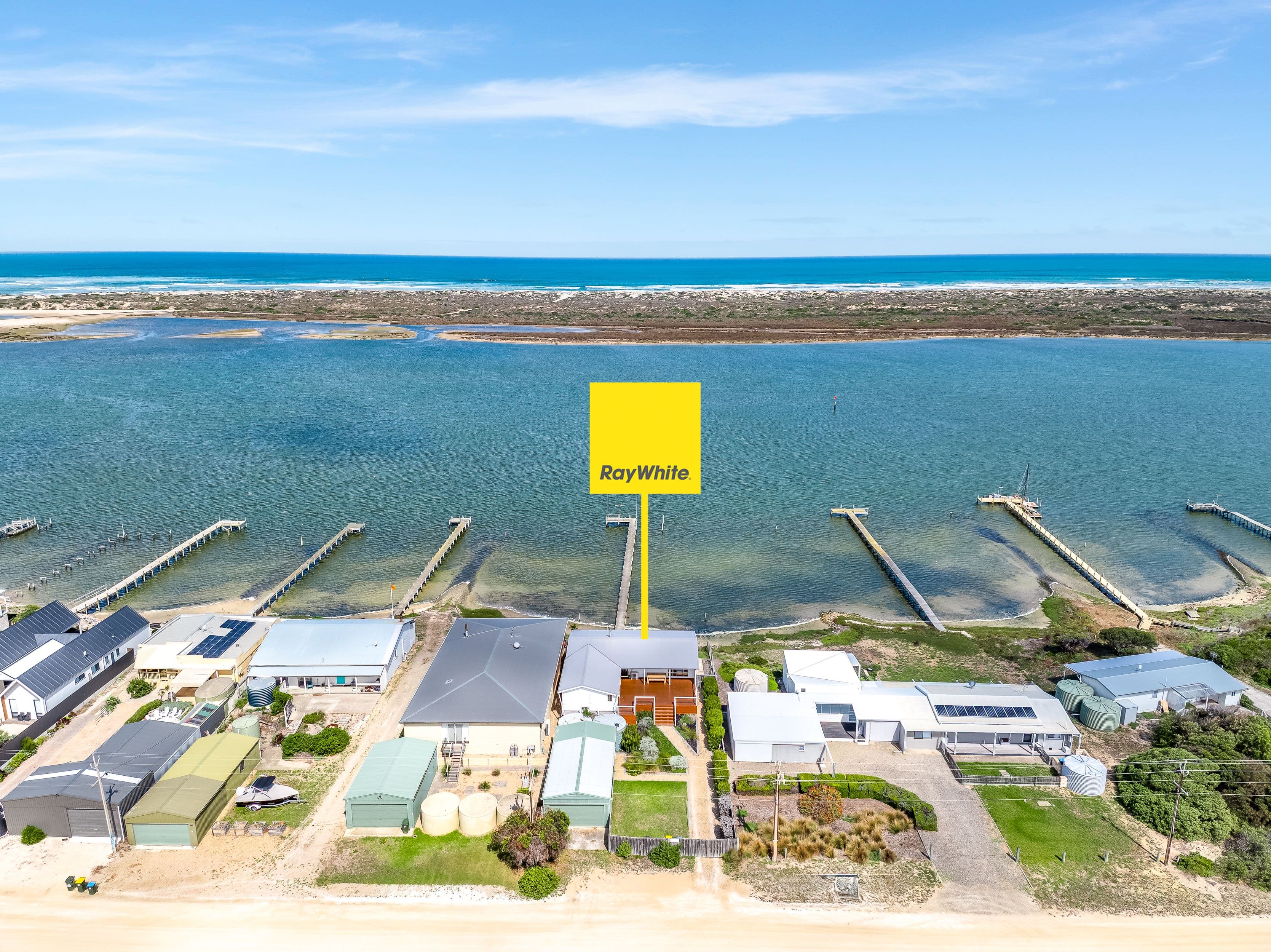 35 GOOLWA CHANNEL Drive, Hindmarsh Island SA 5214, Hindmarsh Island - Image 1
