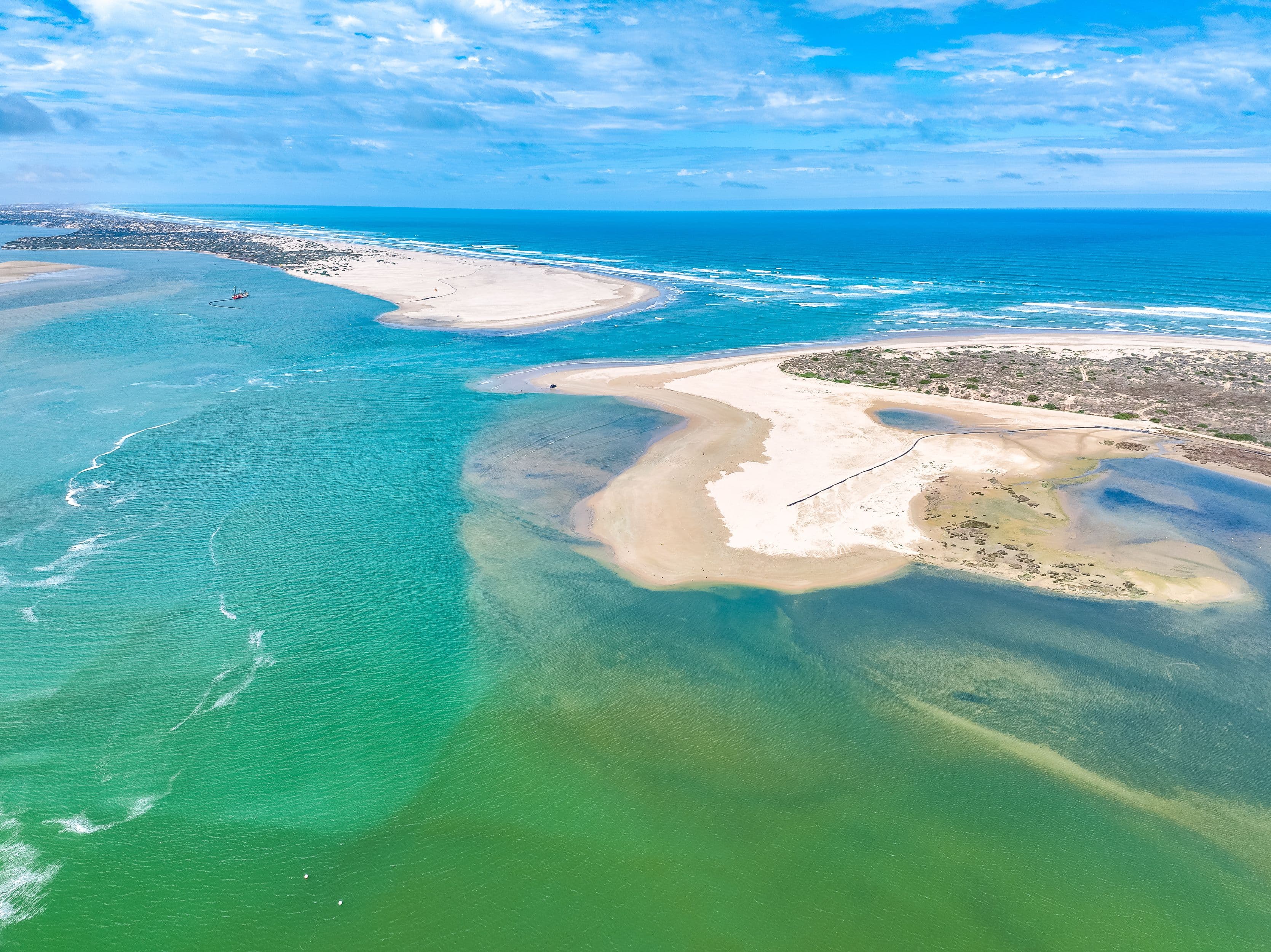 35 GOOLWA CHANNEL Drive, Hindmarsh Island SA 5214, Hindmarsh Island - Thumbnail 4