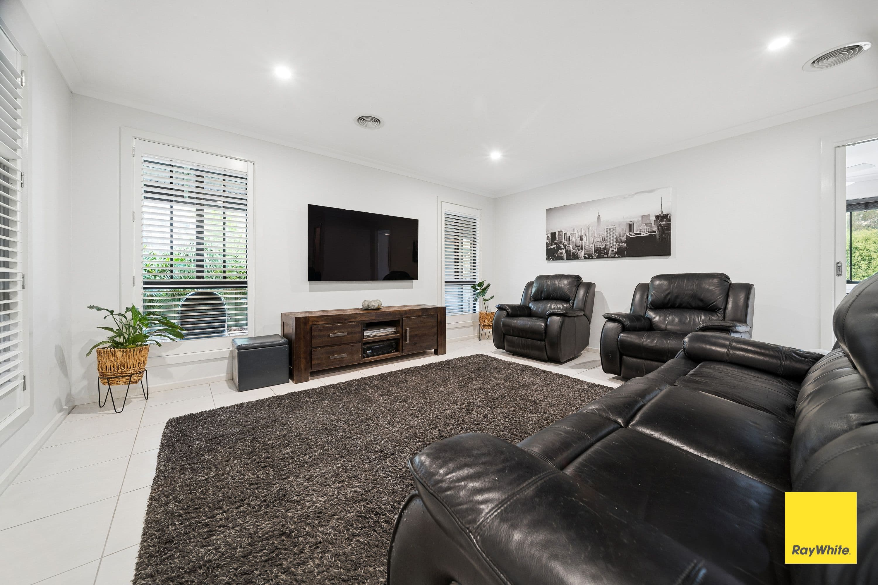 6 Merlot Close, Maiden Gully VIC 3551, Maiden Gully - Thumbnail 3