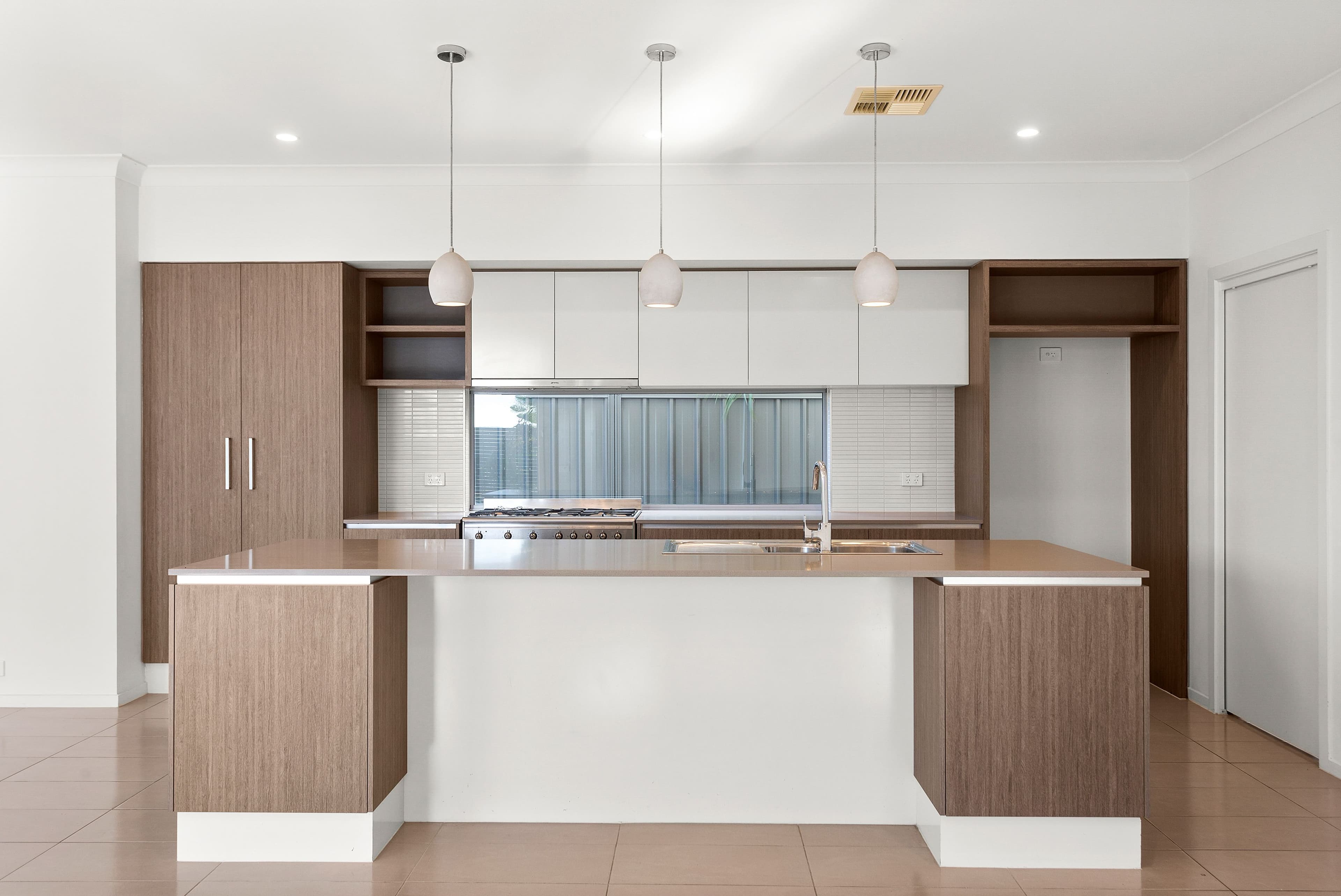 57 Shallows Drive, Shell Cove NSW 2529, Shell Cove - Thumbnail 2