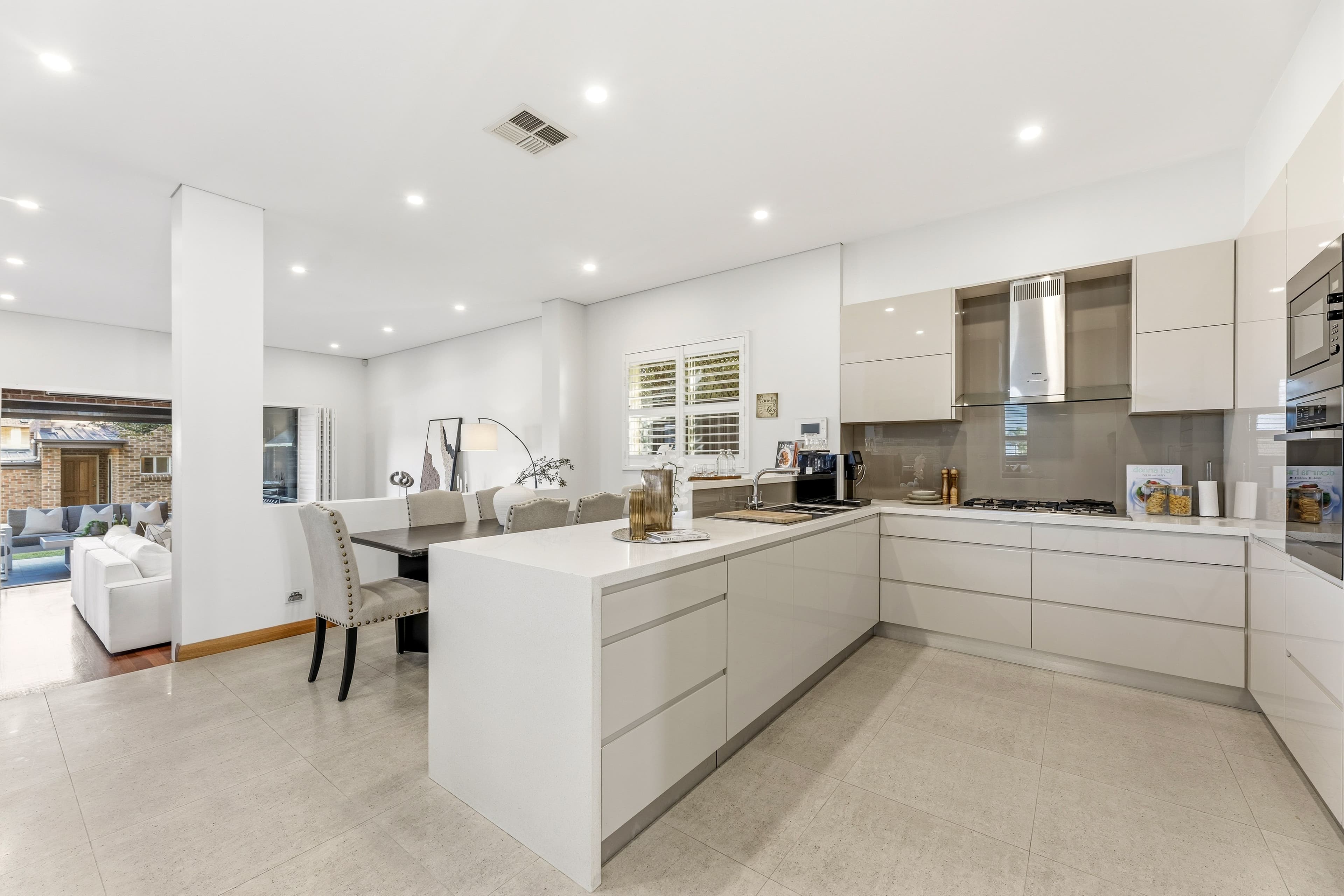2 Wyuna Street, Beverley Park NSW 2217, Beverley Park - Thumbnail 3