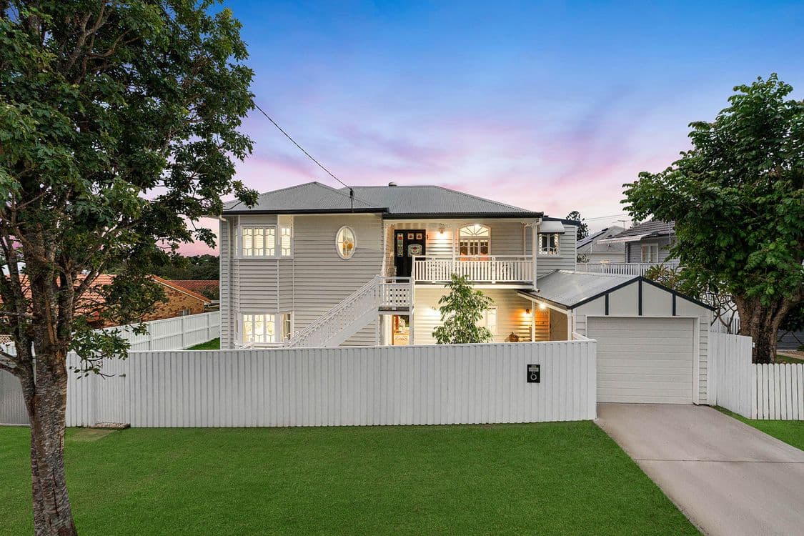21 Parkview Avenue, WYNNUM, QLD 4178, Wynnum - Image 1