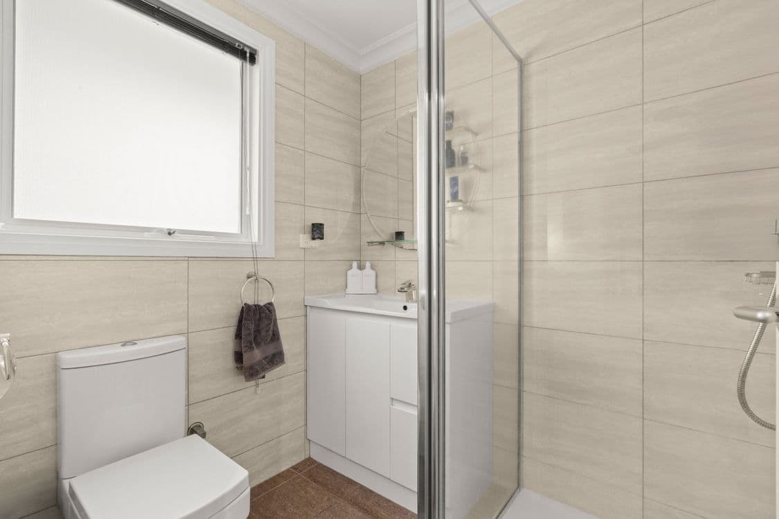 17 Glencairn Avenue, HALLAM, VIC 3803, Hallam - Thumbnail 5