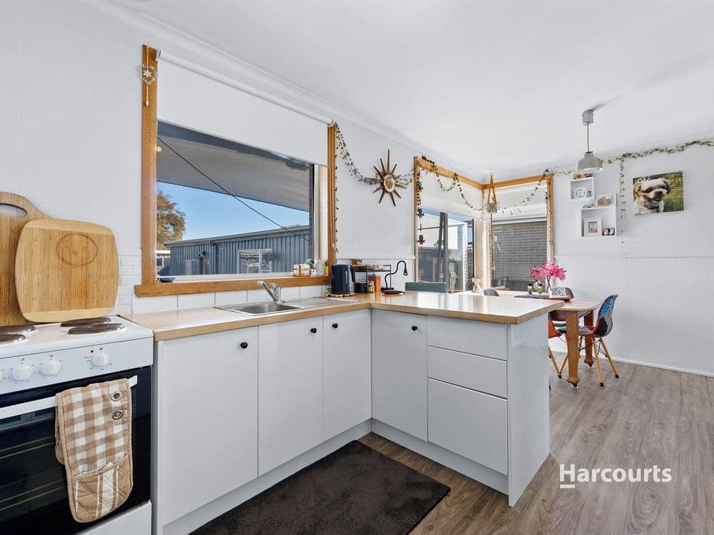 9 Petunia Street, WYNYARD, TAS 7325, Wynyard - Thumbnail 6