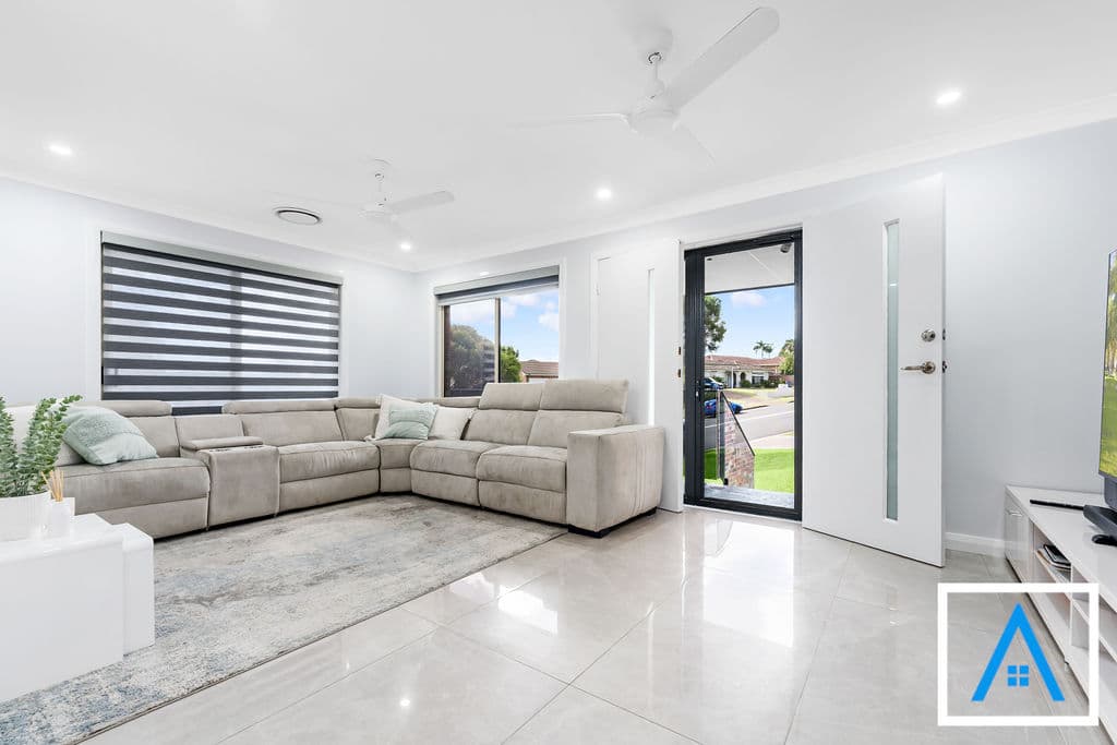 2 Nile Place, Kearns, NSW, 2558, Kearns - Thumbnail 2