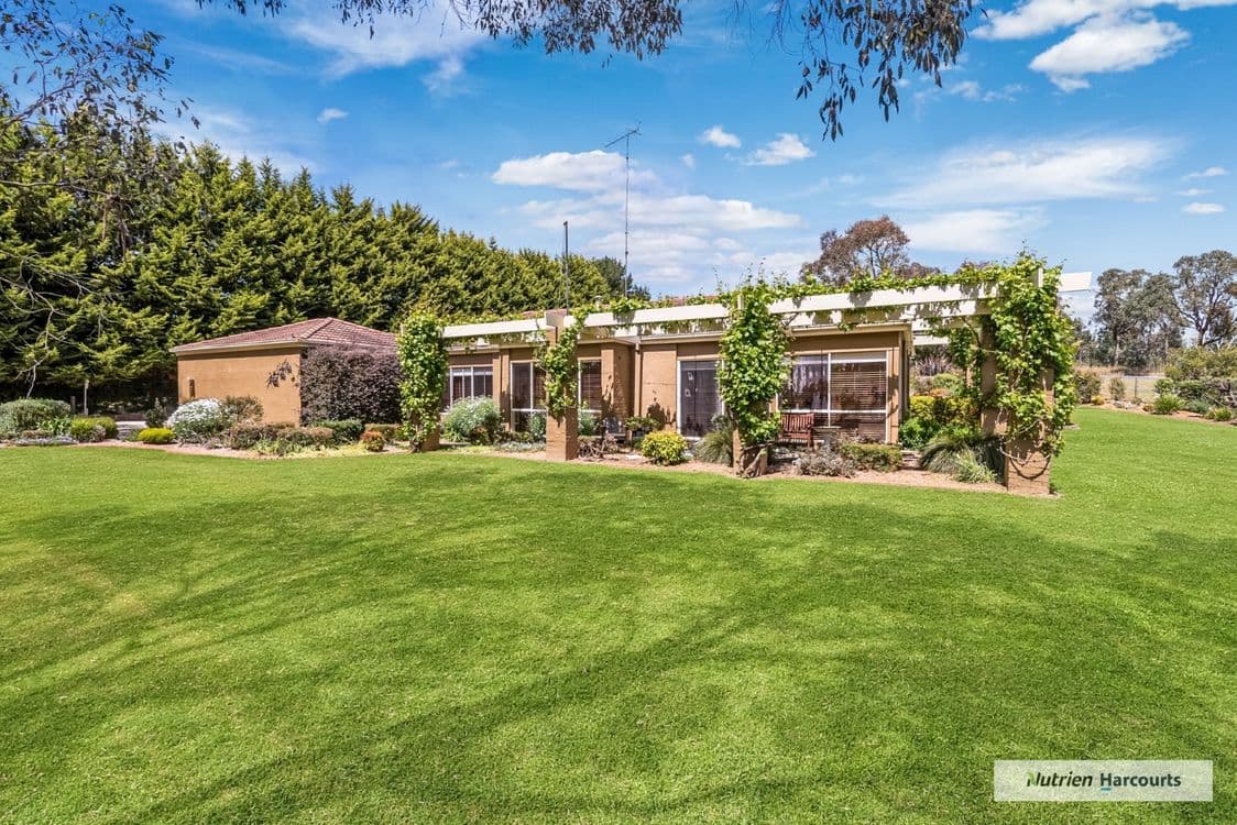 28 Bonnieview Court, WANDONG, VIC 3758, Wandong - Thumbnail 2
